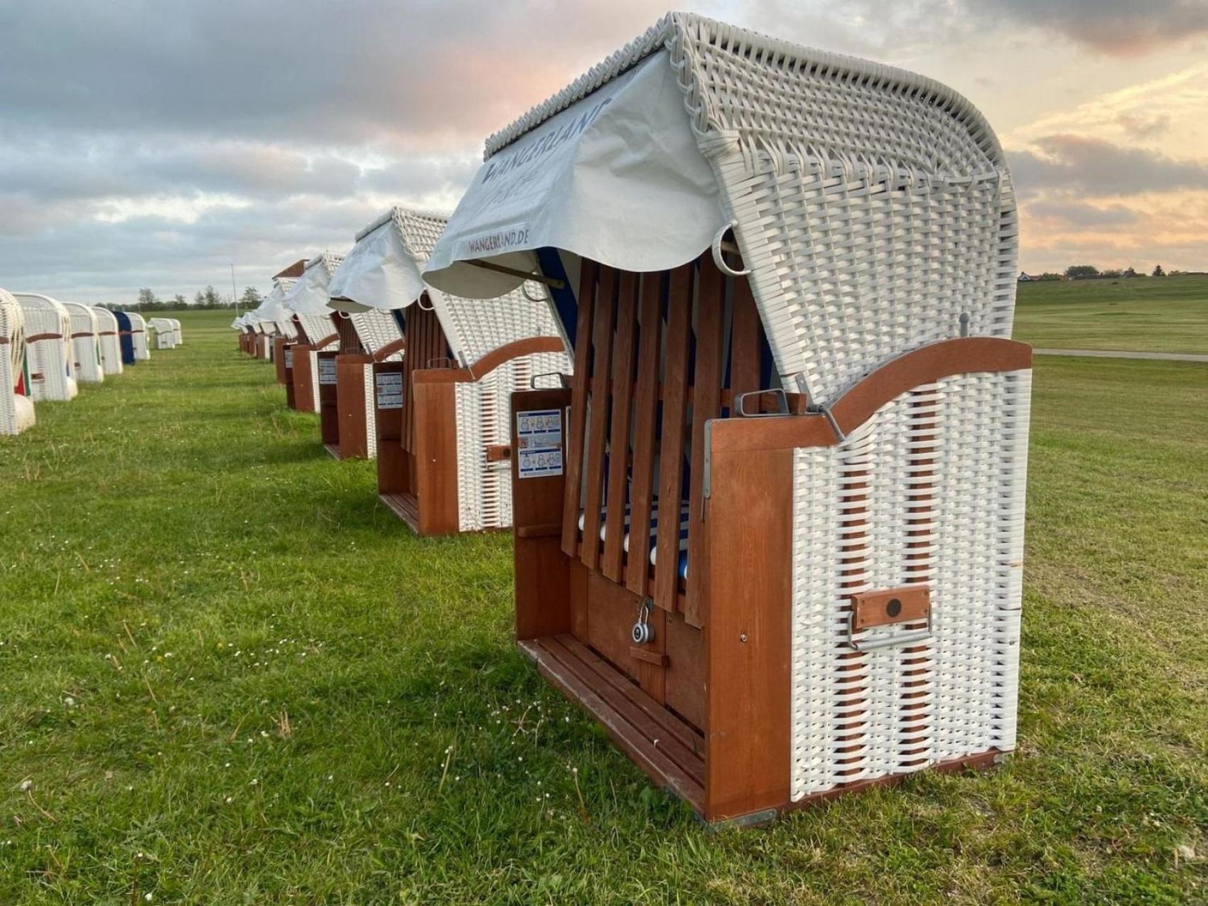 Ferien Im Wangerland - Haus Wiesenweg - Apartment 2 1Og Хорумерзил Екстериор снимка